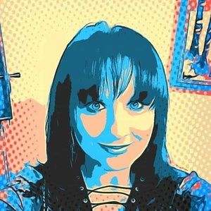 Meet your Posher, Tina